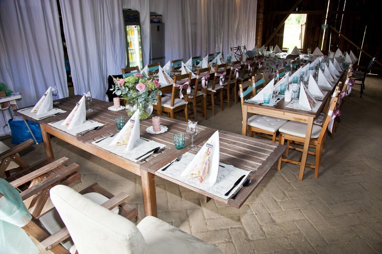 Hostoun Chateau Nightingales מראה חיצוני תמונה